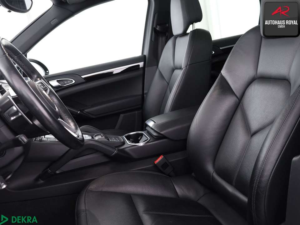 Car picture 11