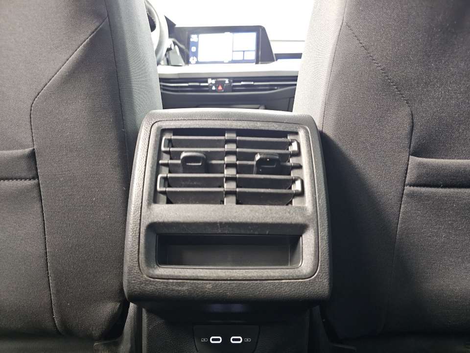 Volkswagen Golf Variant - Imagem 10
