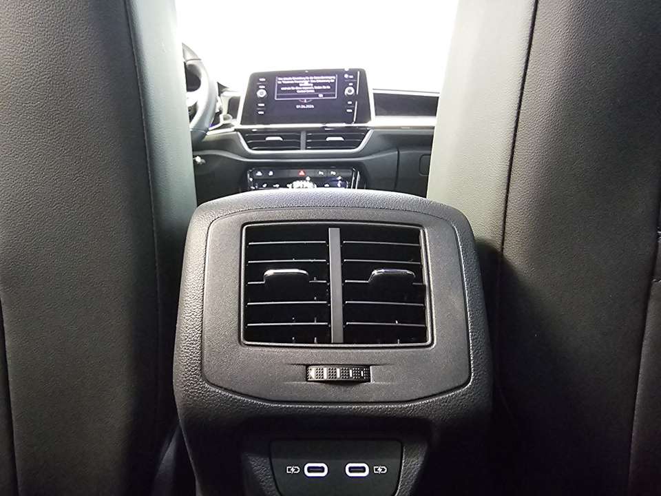 Volkswagen T-Roc - Imagem 7