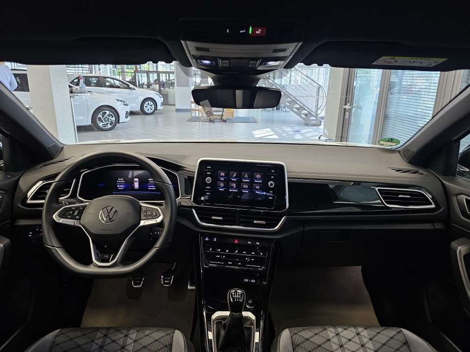 Volkswagen T-Roc - Imagem 8