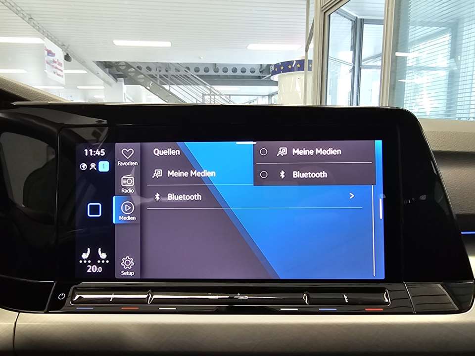 Volkswagen Golf Variant - Imagem 17