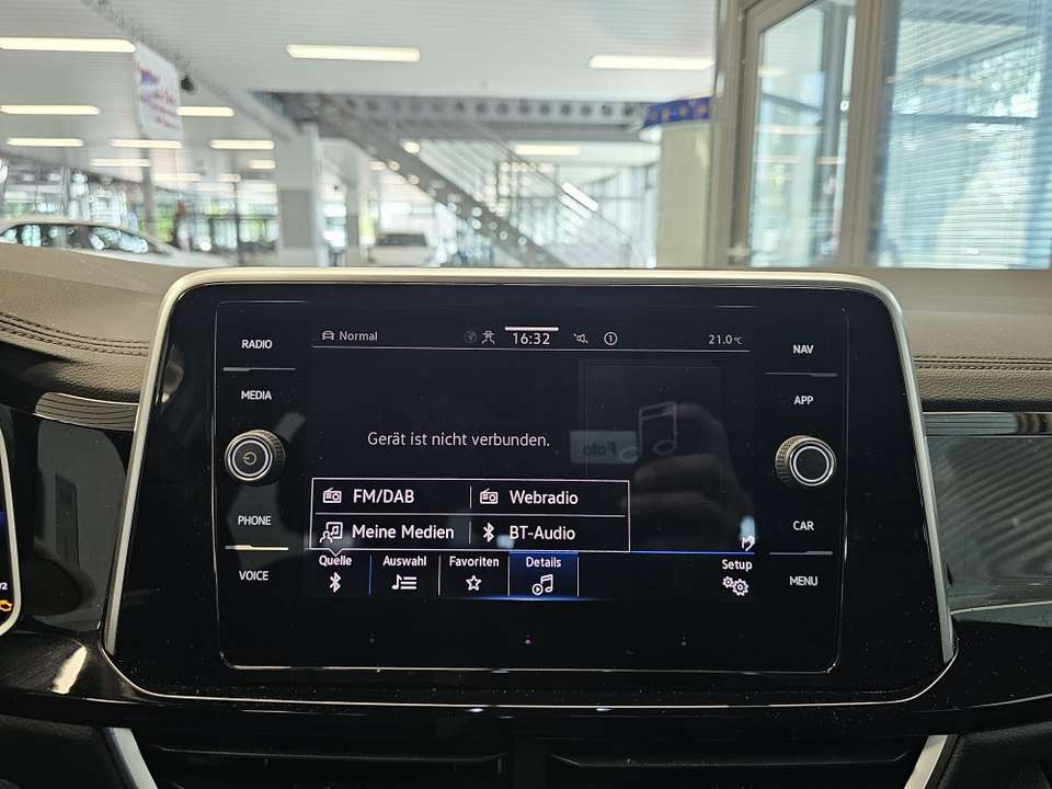 Volkswagen T-Roc - Imagem 17