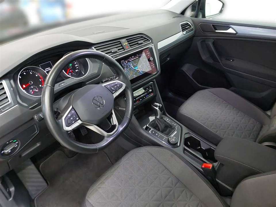 Volkswagen Tiguan - Imagem 8