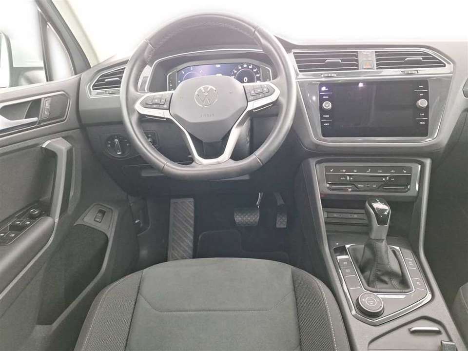 Car picture 9