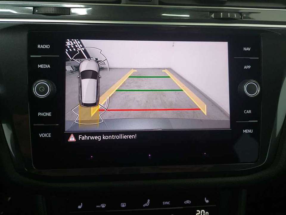 Volkswagen Tiguan Allspace - Imagem 12