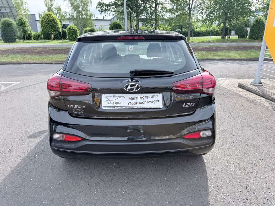 Car picture 6