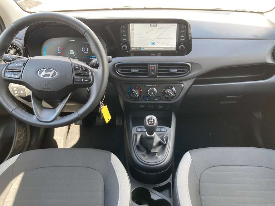 Car picture 11