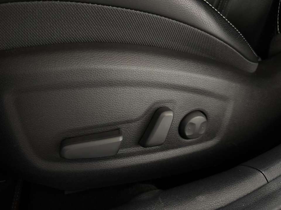 Car picture 19