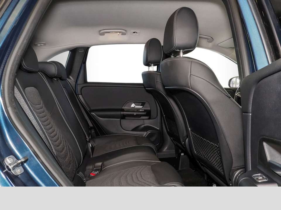 Mercedes-Benz B 180 - Imagem 8