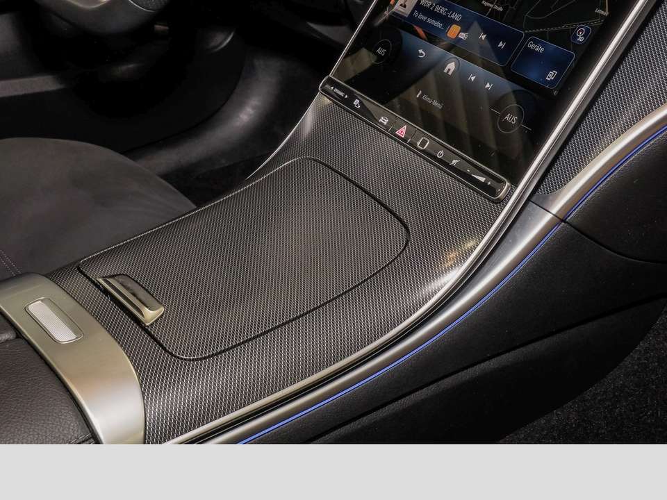Mercedes-Benz C 180 - Imagem 7
