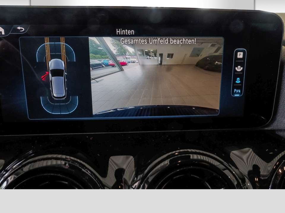 Mercedes-Benz B 180 - Imagem 11
