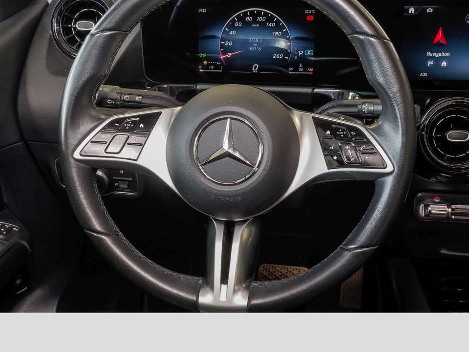 Mercedes-Benz B 180 - Imagem 13