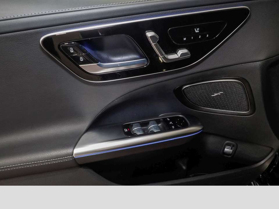 Mercedes-Benz C 180 - Imagem 14