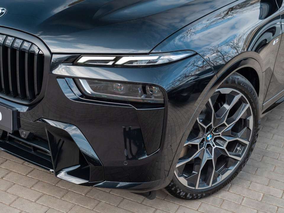 BMW X7 - Imagem 8