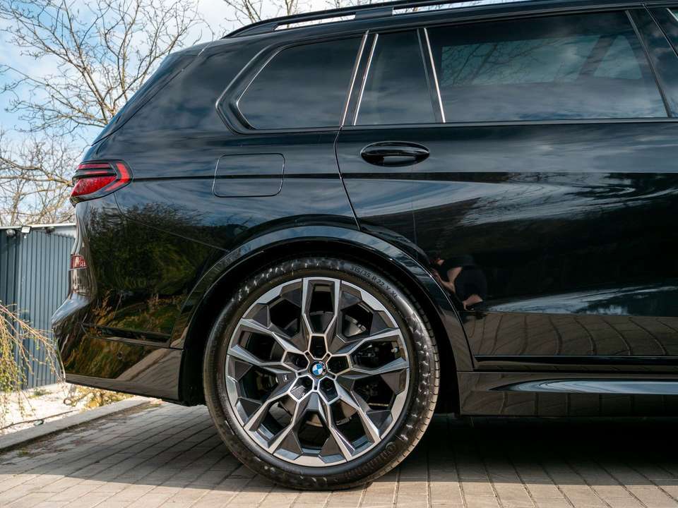 BMW X7 - Imagem 10