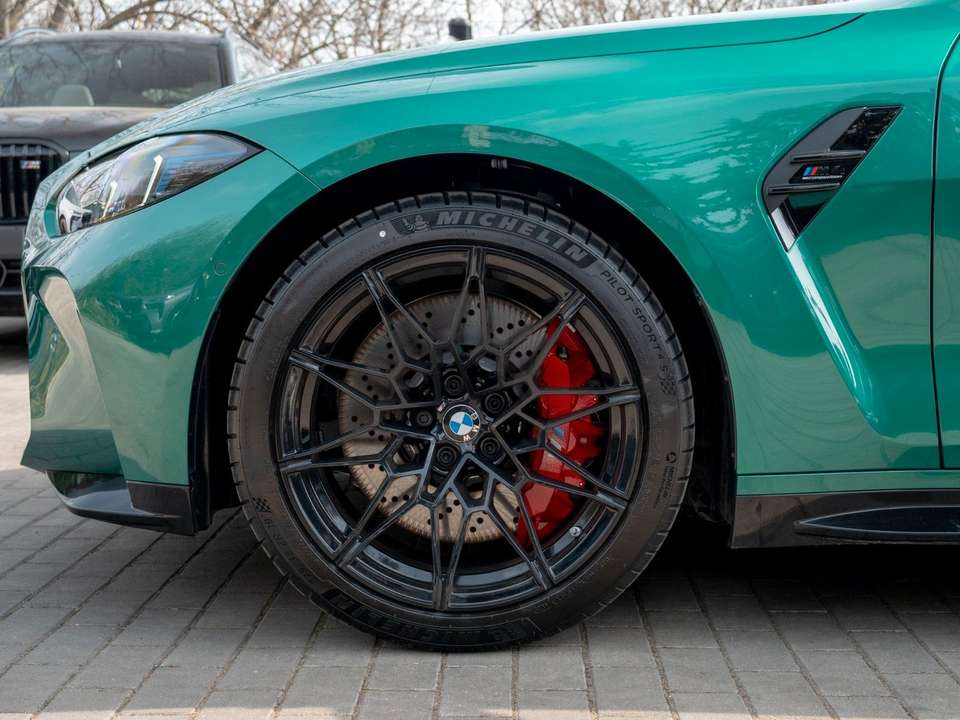 BMW M4 - Imagem 12