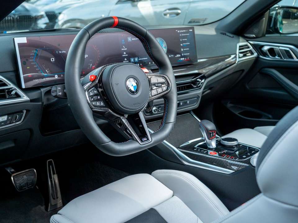 BMW M4 - Imagem 15