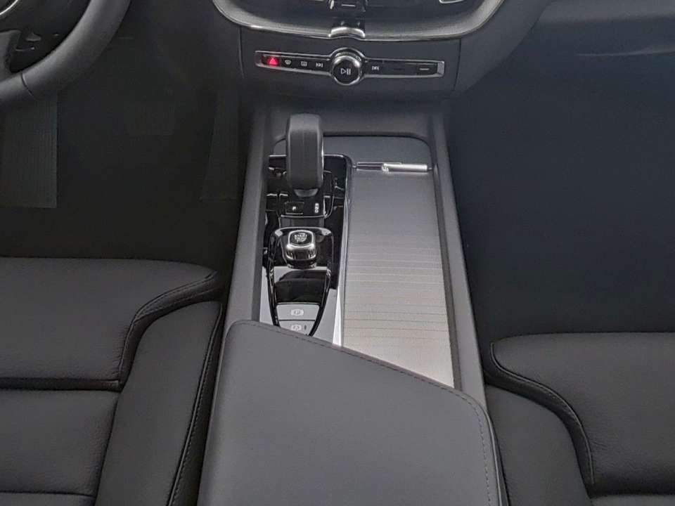 Volvo XC60 - Imagem 6