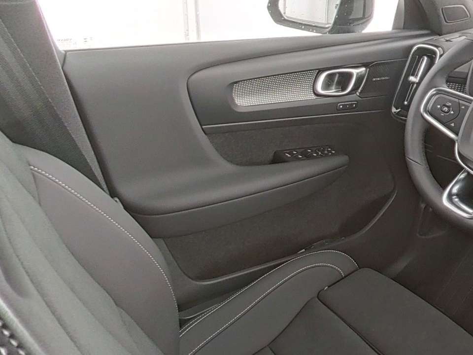 Volvo XC40 - Imagem 11
