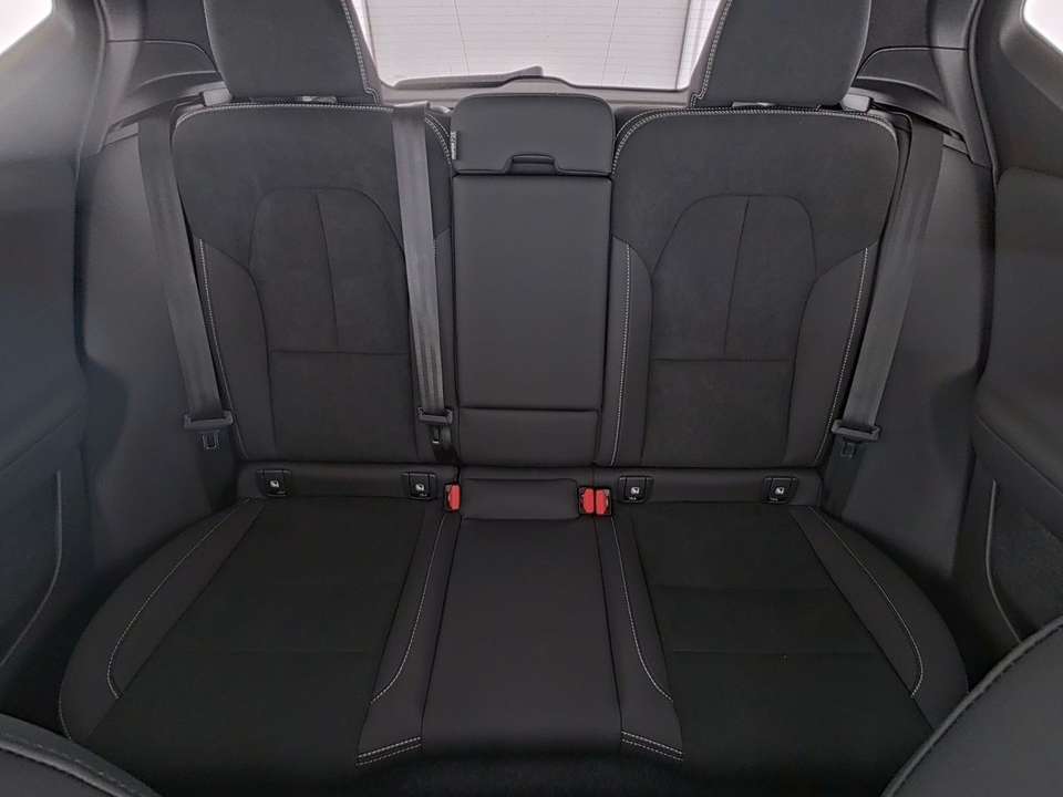 Volvo XC40 - Imagem 12