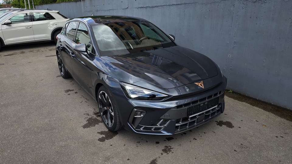 CUPRA Leon - Imagem 2