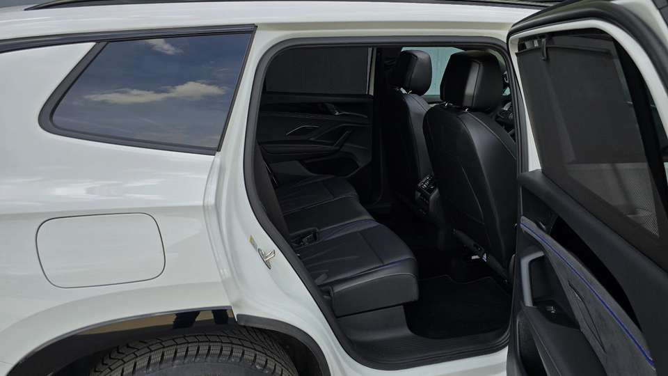 Car picture 8