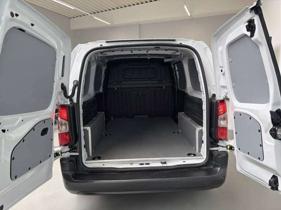 Car picture 6