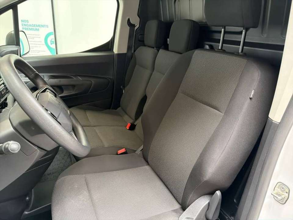 Car picture 9