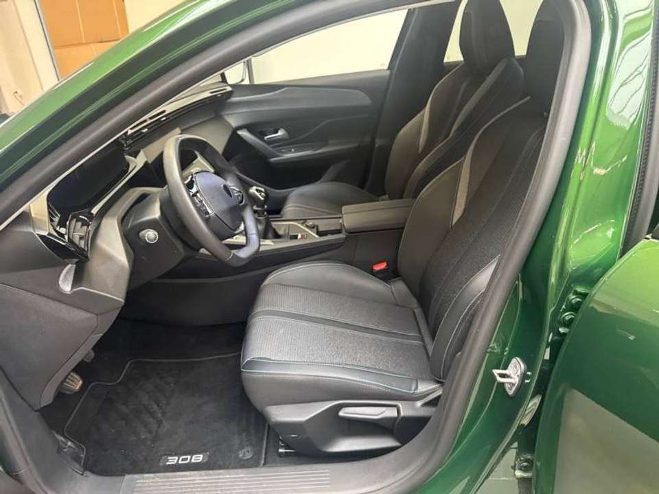 Car picture 9