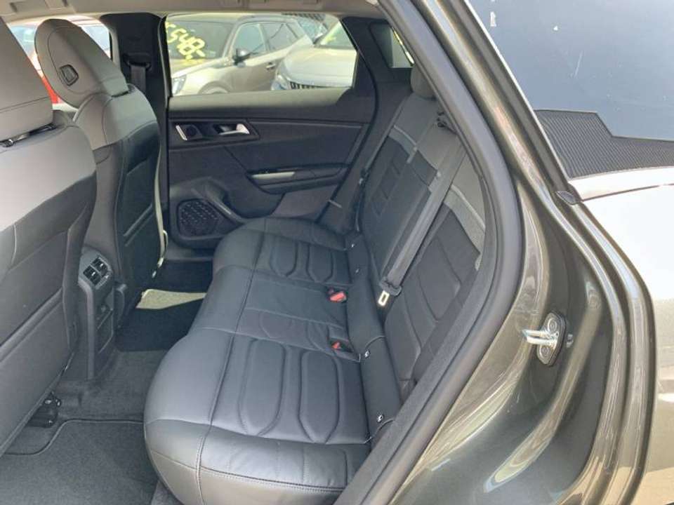 Car picture 10