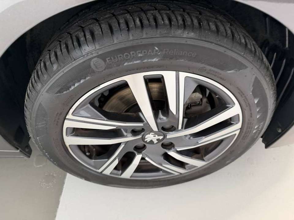 Peugeot 208 - Imagem 14