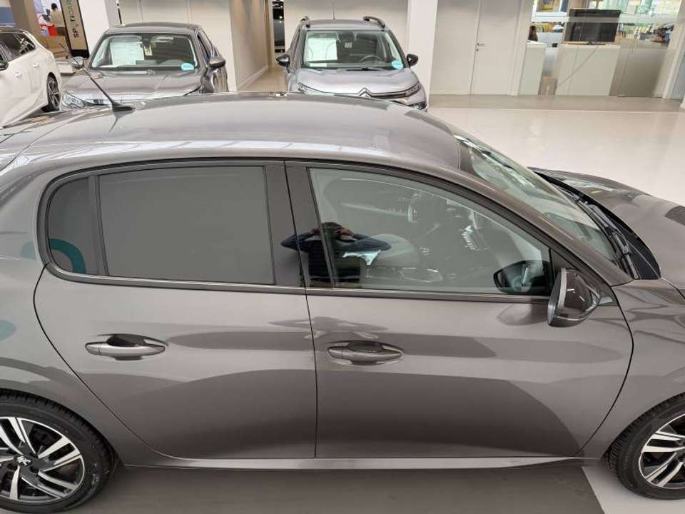 Peugeot 208 - Imagem 15