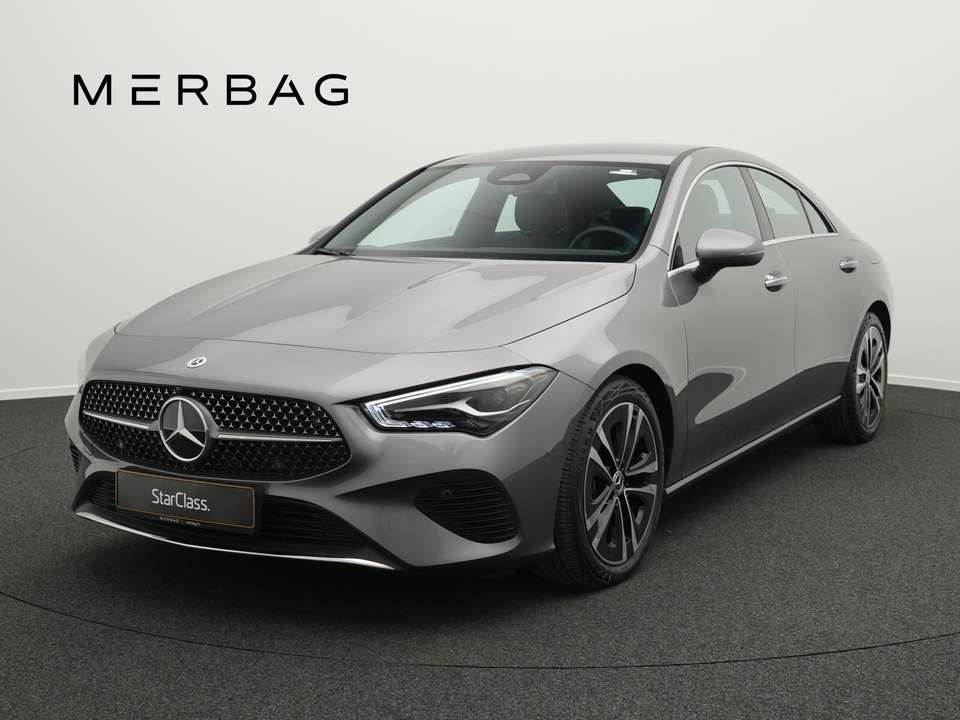 Mercedes-Benz CLA 180 - Imagem 1