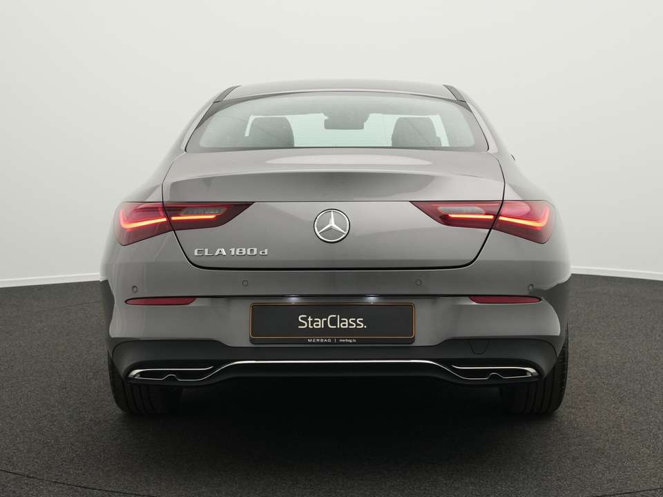 Mercedes-Benz CLA 180 - Imagem 4