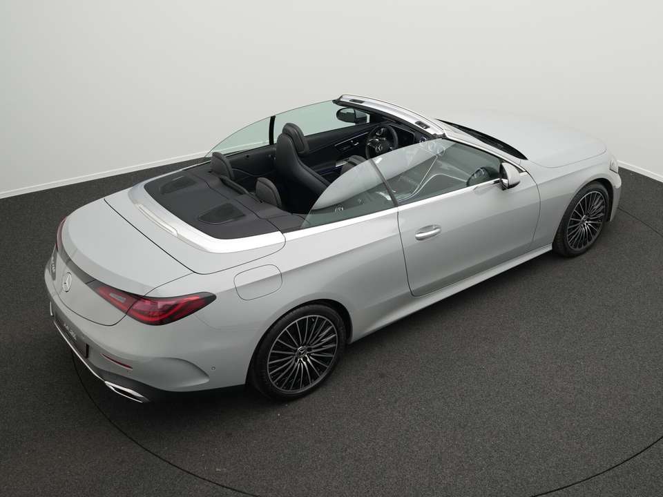 Mercedes-Benz CLE 200 - Imagem 13