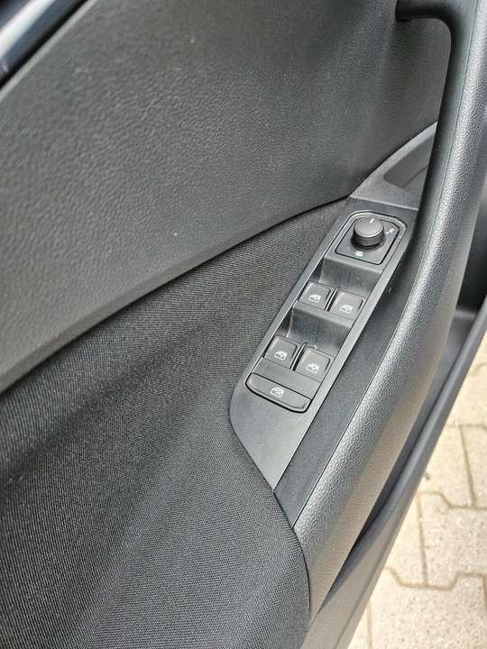 Car picture 16