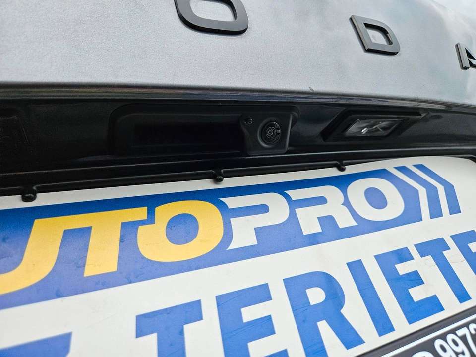 Car picture 18