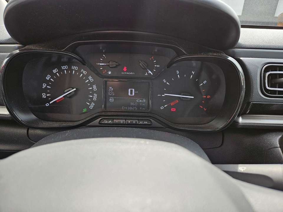 Car picture 19