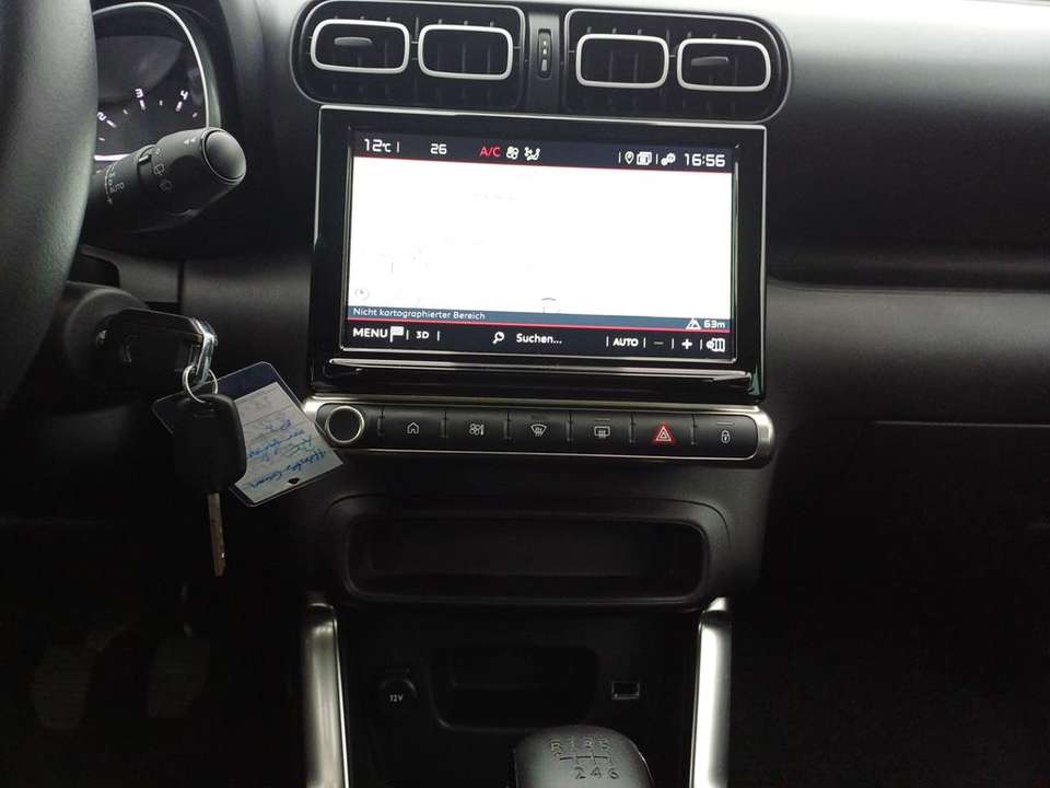 Car picture 11