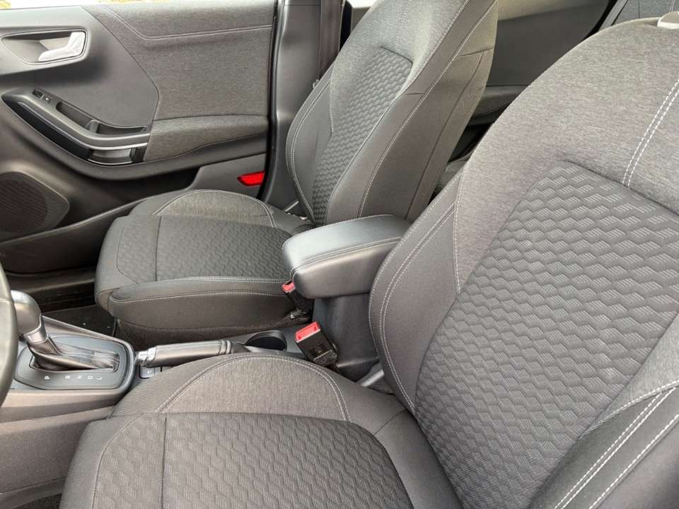 Car picture 9