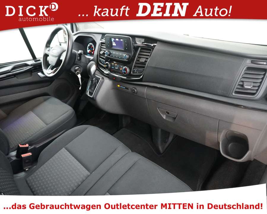 Ford Tourneo Custom - Imagem 12