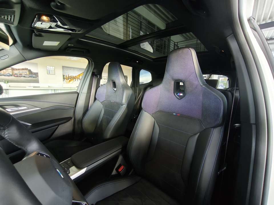 Car picture 9