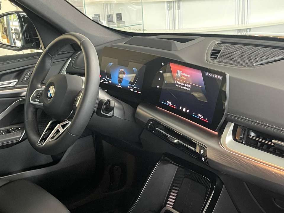Car picture 11