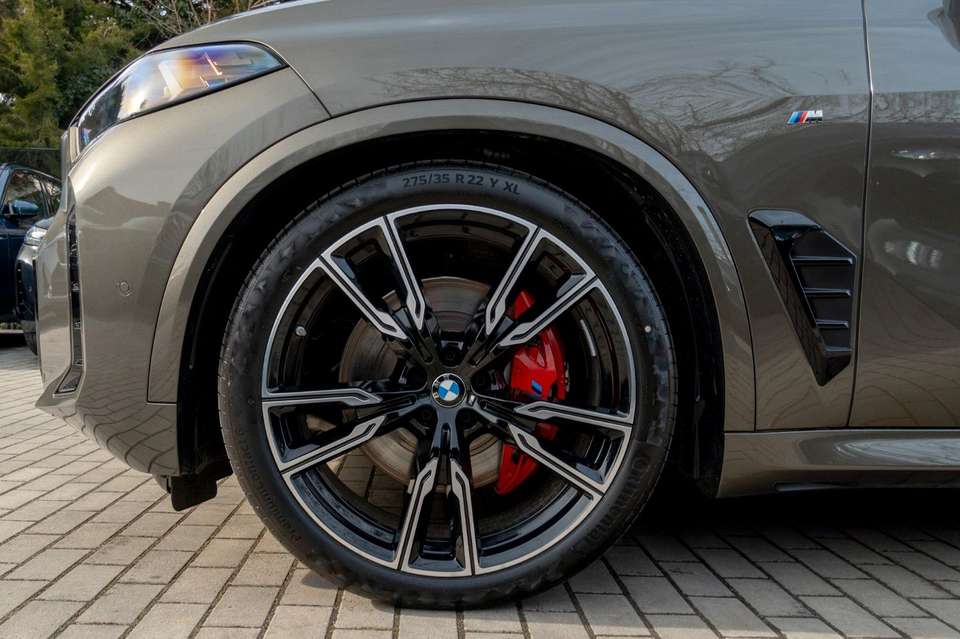 Car picture 9