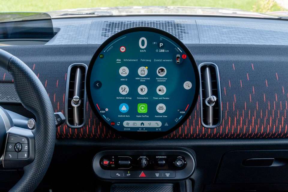 MINI John Cooper Works Countryman - Imagem 18