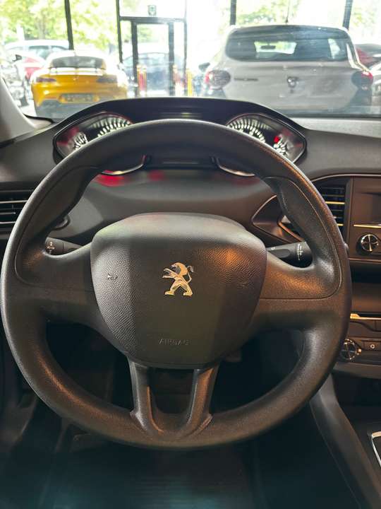 Car picture 11