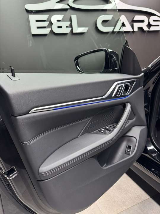 Car picture 14