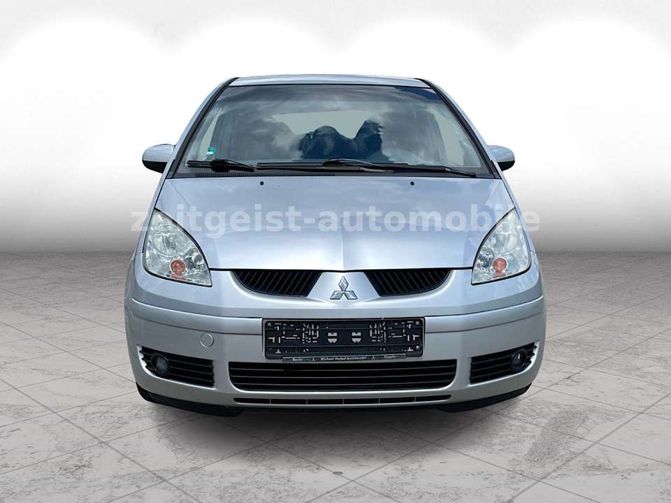Mitsubishi Colt - Imagem 2