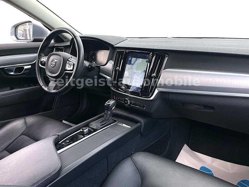 Volvo V90 - Imagem 10