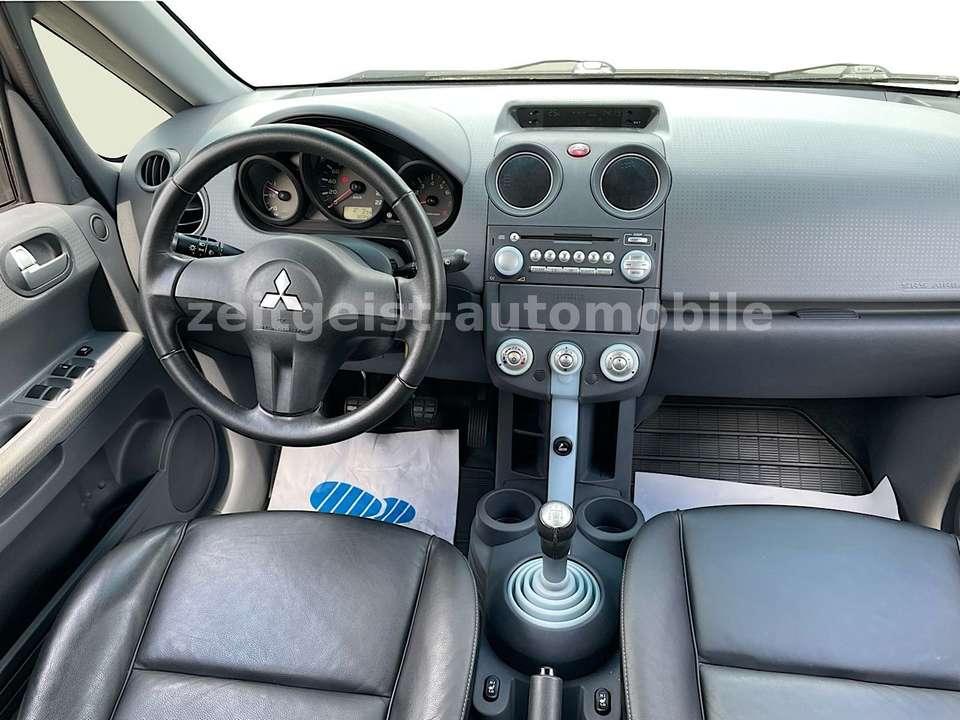 Mitsubishi Colt - Imagem 9